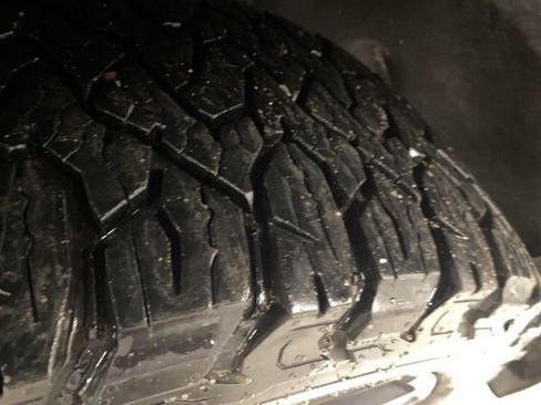 Used 2024 Chevrolet Silverado 1500 LTZ w/ Technology Package image 27