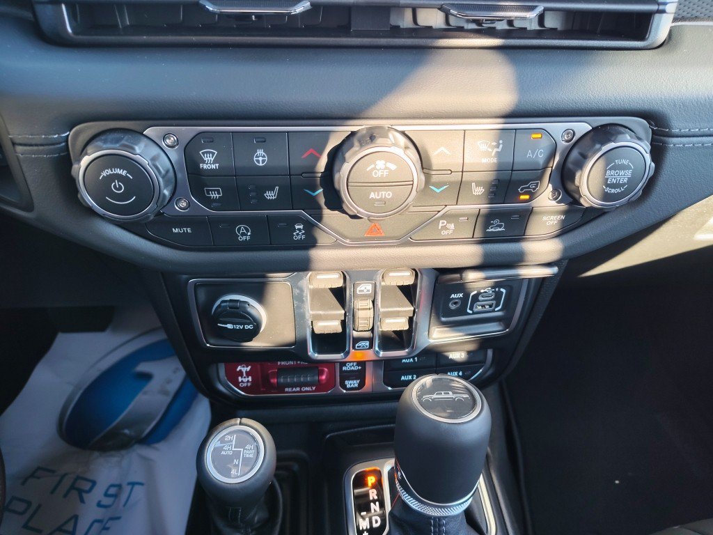 New 2026 Jeep Gladiator Rubicon AWD/4WD image 19