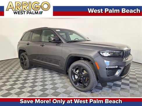 New 2025 Jeep Grand Cherokee Limited w/ Black Appearance Package image 1