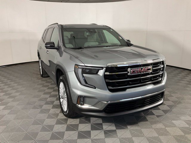 Used 2025 GMC Acadia Elevation w/ Elevation Premium Package FWD image 3