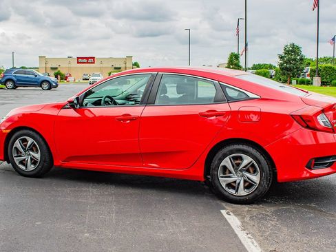 Used 2019 Honda Civic LX image 6