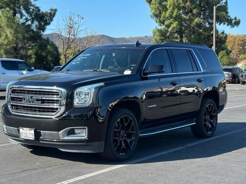 Used 2019 GMC Yukon SLT AWD/4WD image 2