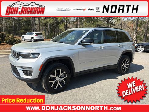 Used 2024 Jeep Grand Cherokee Limited w/ Luxury Tech Group II RWD image 1