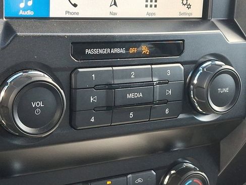 Used 2019 Ford F150 XLT w/ Equipment Group 302A Luxury image 16