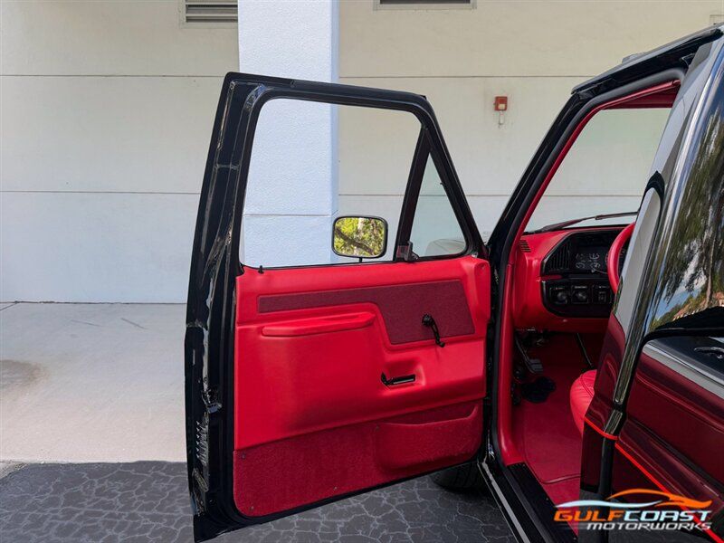 Used 1987 Ford F350 2WD Regular Cab image 20