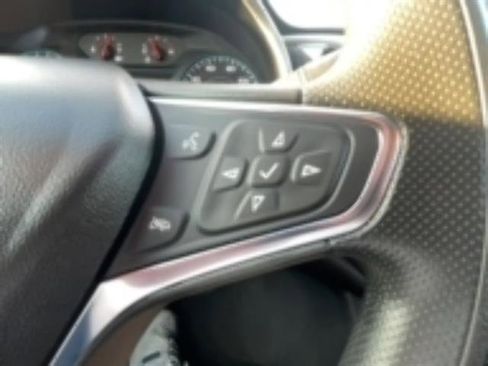 Used 2024 Chevrolet Malibu LT image 18