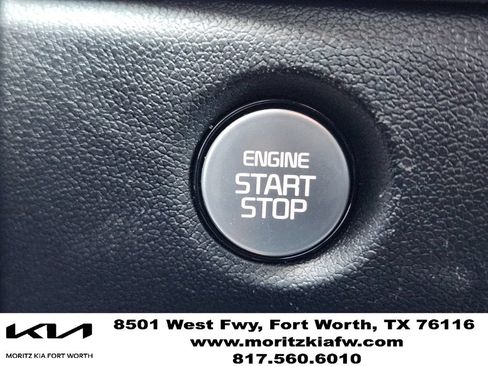 Used 2025 Kia Sorento S AWD/4WD image 16