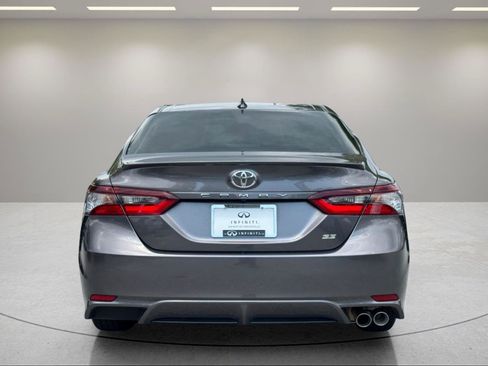 Used 2024 Toyota Camry SE FWD image 4