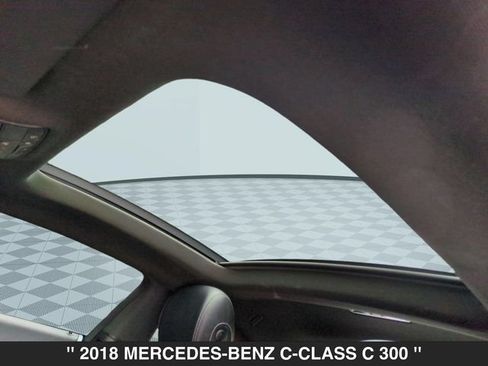 Used 2018 Mercedes-Benz C 300 4MATIC Coupe image 25