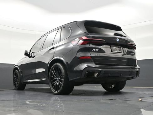 Used 2024 BMW X5 sDrive40i w/ M Sport Package image 27
