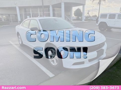 Used 2023 Dodge Charger SXT image 1
