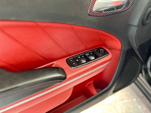 Used 2018 Dodge Charger R/T Scat Pack RWD image 35