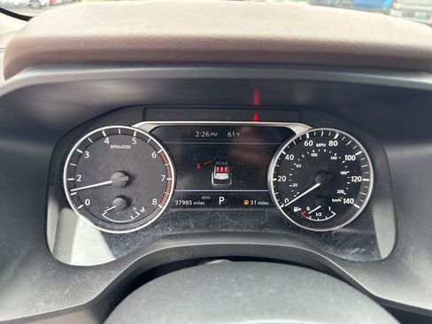 Used 2023 Nissan Rogue SV AWD/4WD image 24