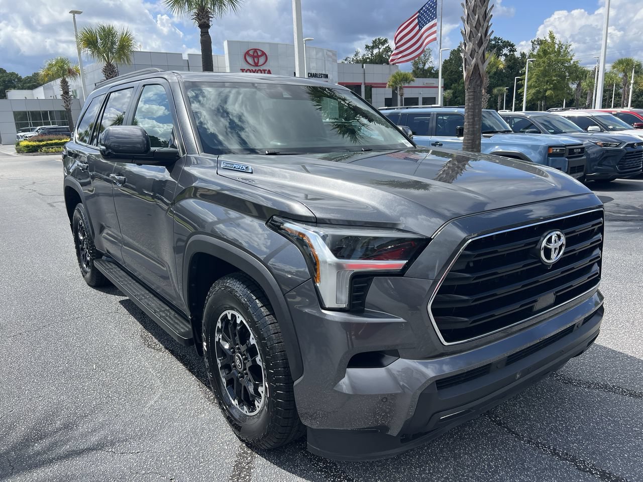 Used 2026 Toyota Sequoia SR5 w/ TRD Off-Road Package AWD/4WD image 2