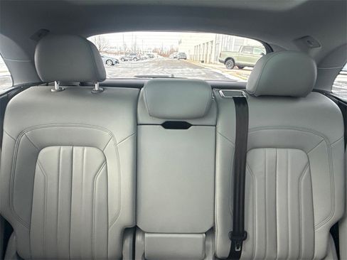 Used 2023 Audi Q5 2.0T Premium image 19