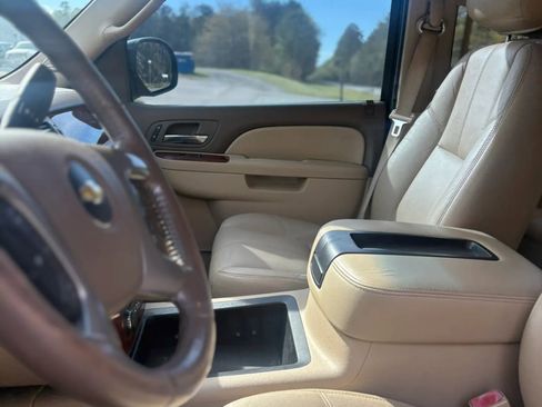 Used 2013 Chevrolet Tahoe LT w/ Luxury Package image 13