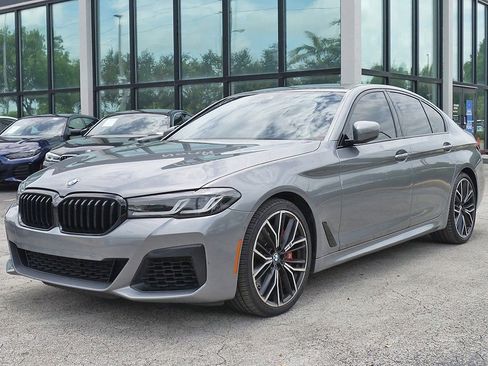 Used 2023 BMW 540i w/ M Sport Package RWD image 9