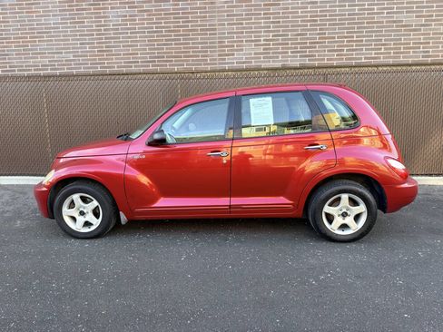 Used 2006 Chrysler PT Cruiser Touring image 7