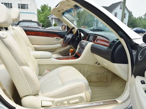 Used 2008 Lexus SC 430 Convertible RWD image 23