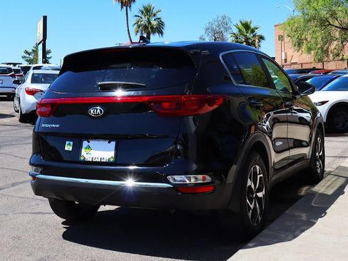 Used 2022 Kia Sportage LX FWD image 13