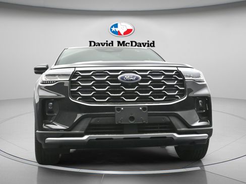 New 2026 Ford Explorer Platinum image 26