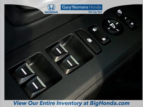 Certified 2025 Honda Pilot Elite image 28