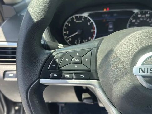 Used 2022 Nissan Altima 2.5 SV FWD image 26
