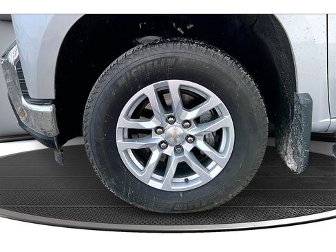 Used 2022 Chevrolet Silverado 1500 LT image 10