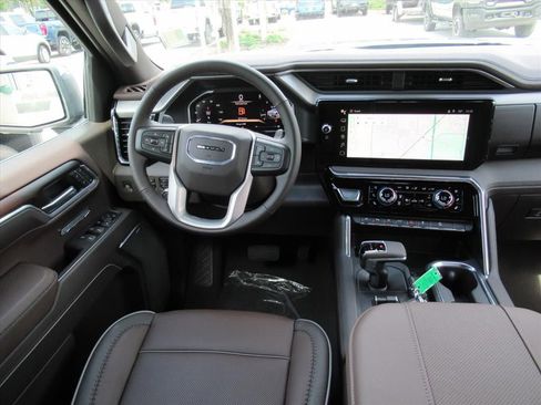 New 2026 GMC Sierra 1500 Denali w/ Denali Reserve Package image 13