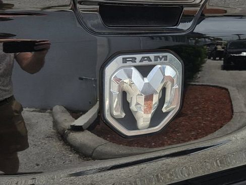 Used 2021 RAM 1500 Big Horn AWD/4WD image 11