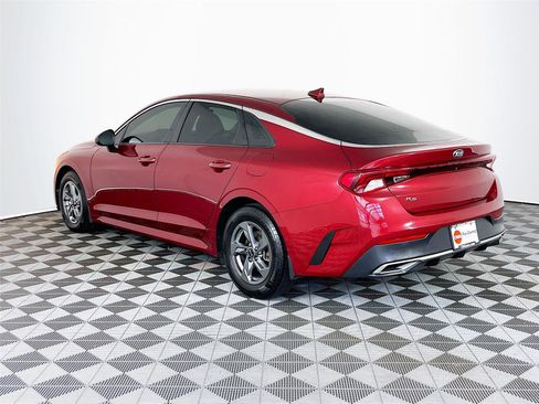 Used 2021 Kia K5 LX FWD image 7