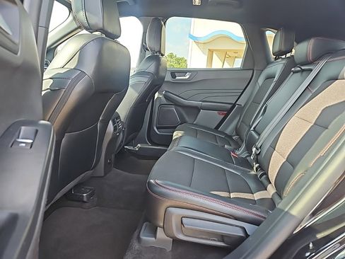 Used 2025 Ford Escape ST-Line image 14