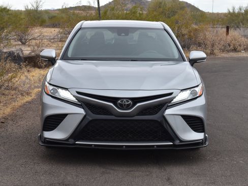Used 2020 Toyota Camry XSE FWD image 2