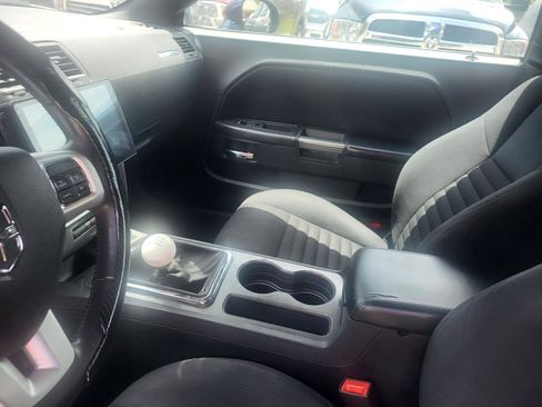 Used 2013 Dodge Challenger R/T RWD image 51