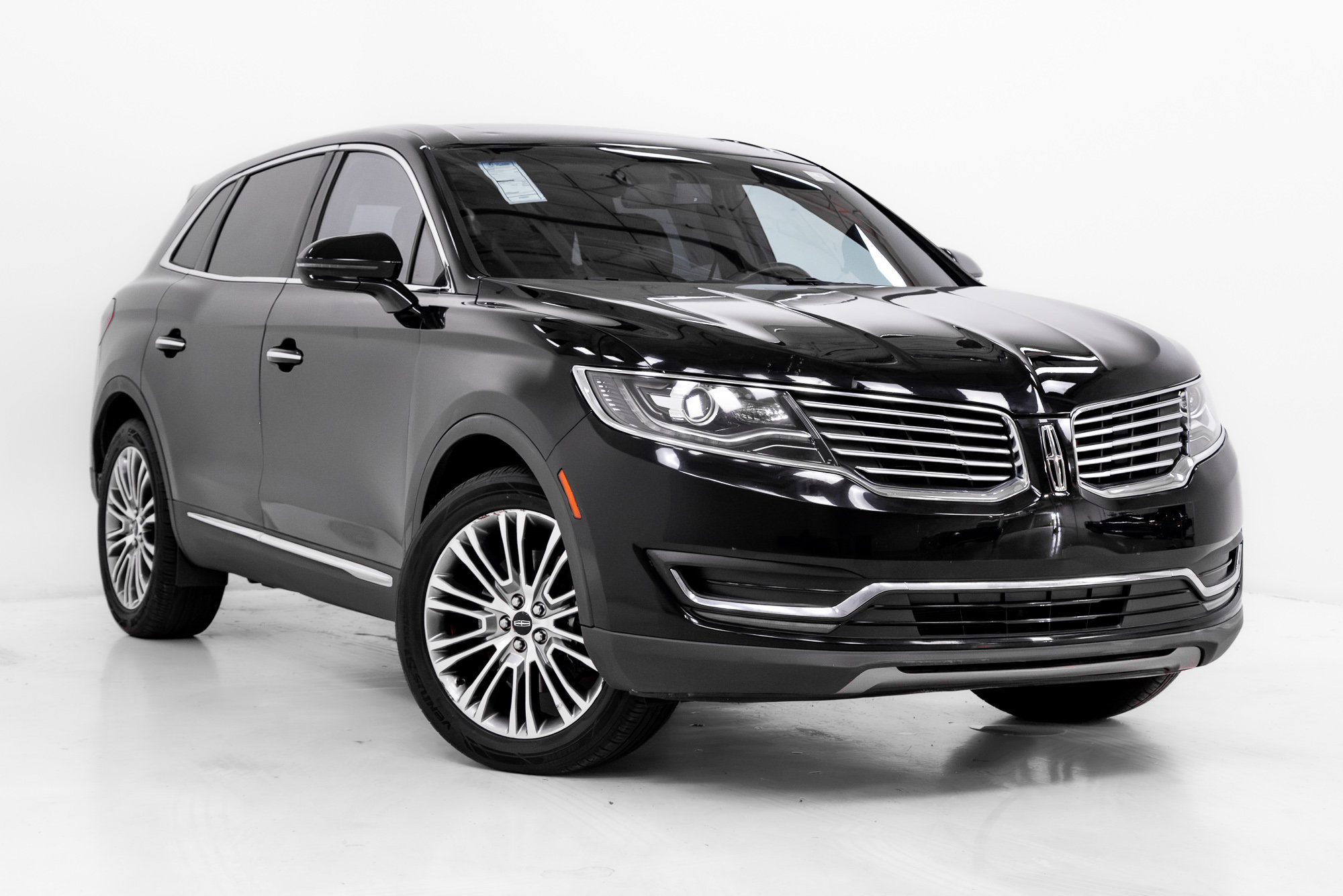 Used 2016 Lincoln MKX Reserve AWD/4WD image 6
