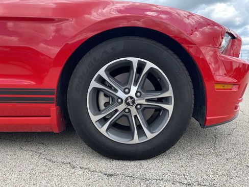 Used 2014 Ford Mustang Premium w/ Comfort Package RWD image 30