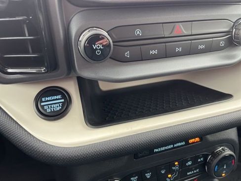 Certified 2024 Ford Bronco Sport Heritage w/ Heritage Convenience Package image 41