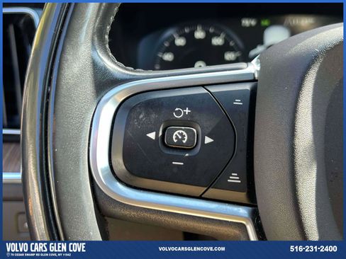 Certified 2019 Volvo XC60 T6 Momentum w/ Advanced Package image 20