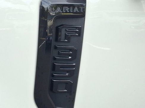 Certified 2021 Ford F350 Lariat image 32