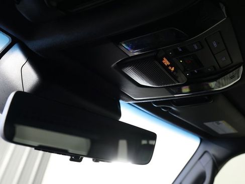 Used 2025 Toyota Land Cruiser w/ Premium Package image 37