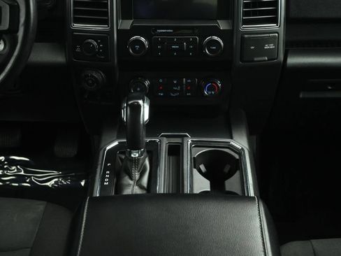 Used 2019 Ford F150 XLT w/ Equipment Group 302A Luxury AWD/4WD image 36