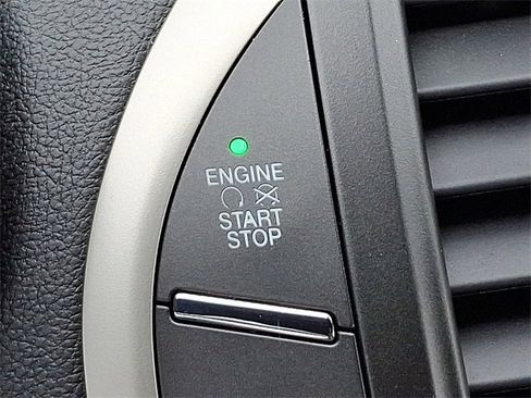 Used 2018 Lincoln MKC Reserve w/ Lincoln MKC Climate Package image 24