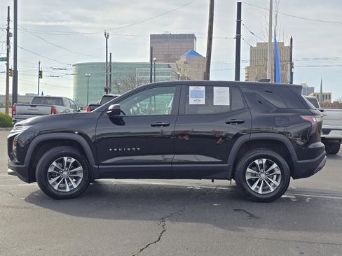 Used 2025 Chevrolet Equinox LT image 18