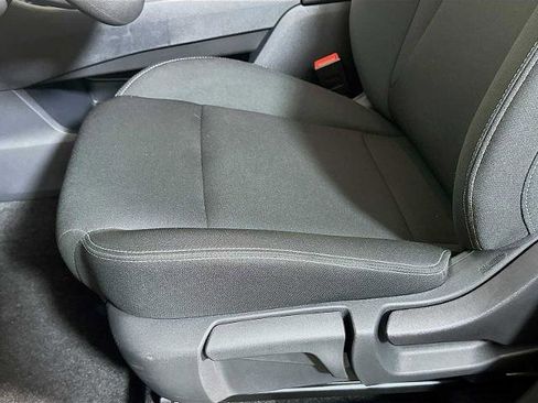 Certified 2025 Nissan Rogue S image 18