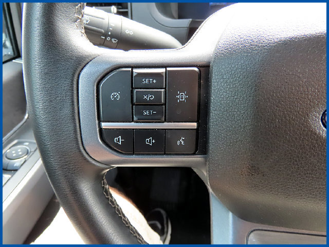 Used 2025 Ford F150 XLT w/ Equipment Group 301A Standard AWD/4WD image 16