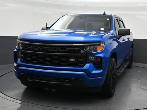 Used 2022 Chevrolet Silverado 1500 Custom RWD image 9