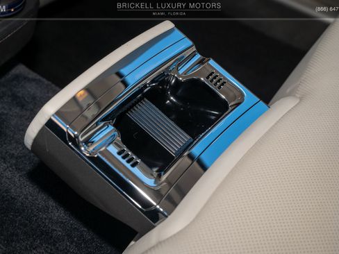 Used 2014 Rolls-Royce Ghost image 22