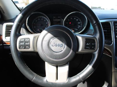 Used 2013 Jeep Grand Cherokee Limited w/ Luxury Group II RWD image 29