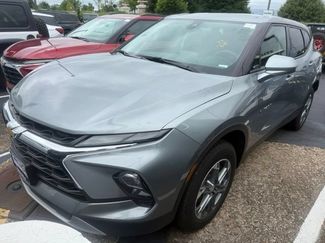 Used 2024 Chevrolet Blazer LT FWD video 1