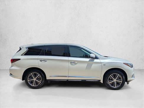 Used 2019 INFINITI QX60 Pure FWD image 4
